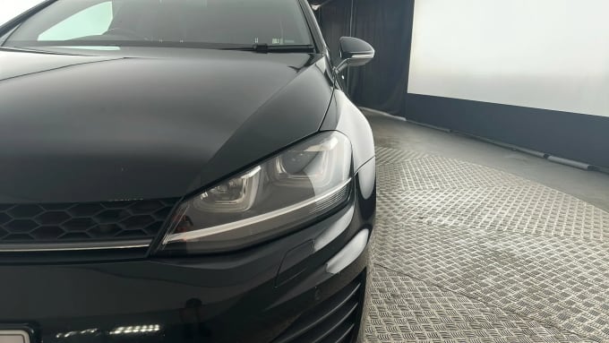 2017 Volkswagen Golf