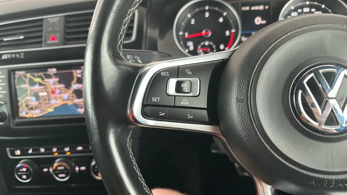 2017 Volkswagen Golf