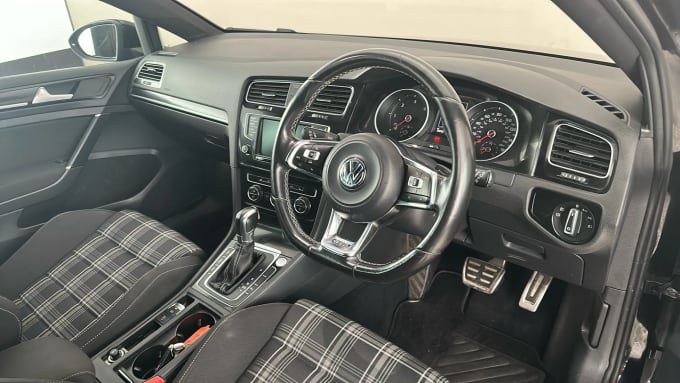 2017 Volkswagen Golf