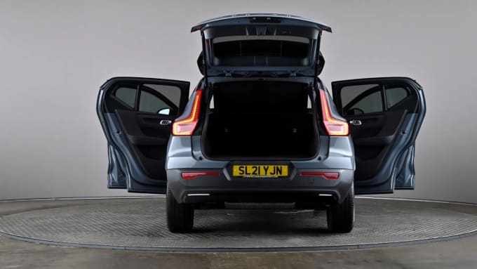 2021 Volvo Xc40