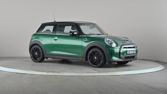 2022 Mini Hatch