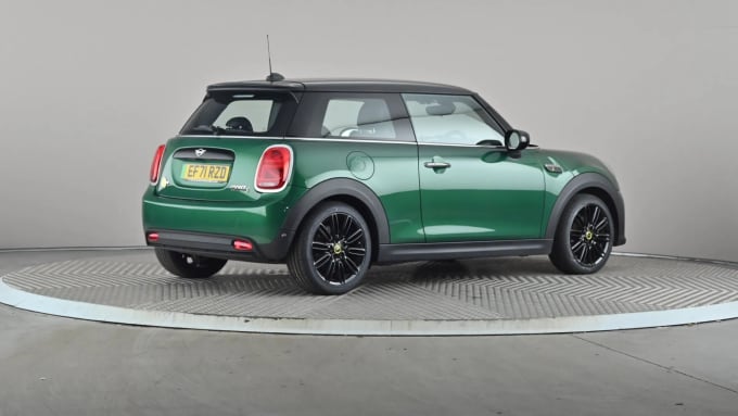 2022 Mini Hatch