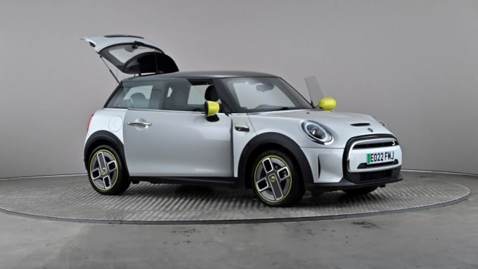 2022 Mini Hatch