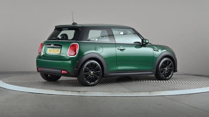 2022 Mini Hatch