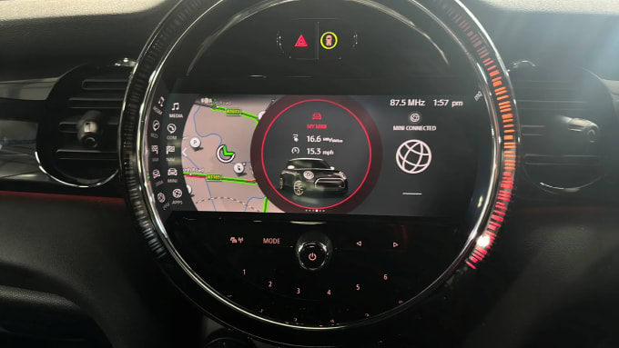 2022 Mini Hatch