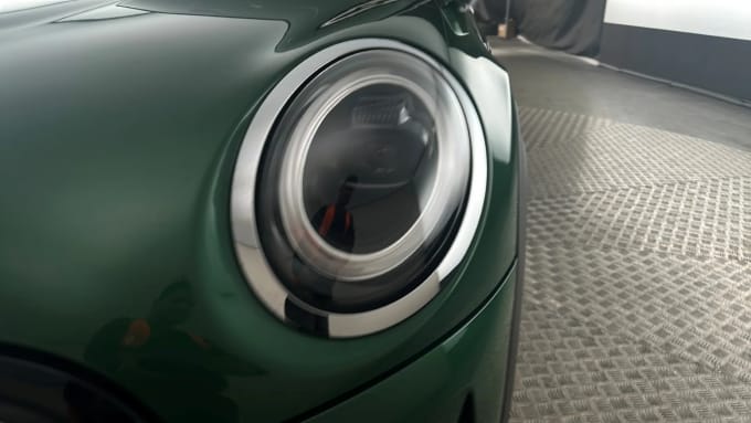 2022 Mini Hatch