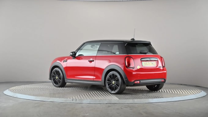 2022 Mini Hatch