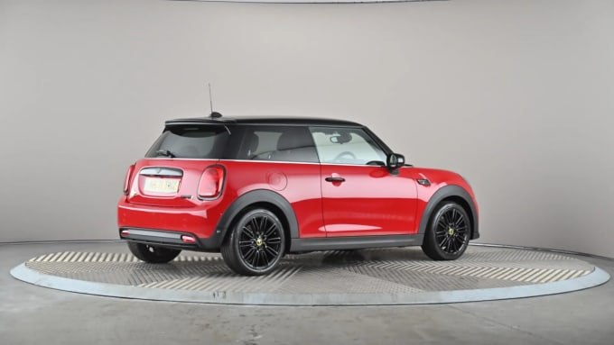 2022 Mini Hatch