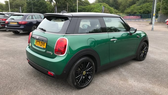 2021 Mini Hatch