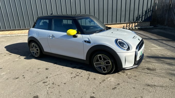 2021 Mini Hatch