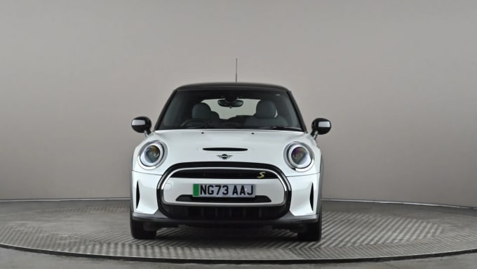 2023 Mini Hatch