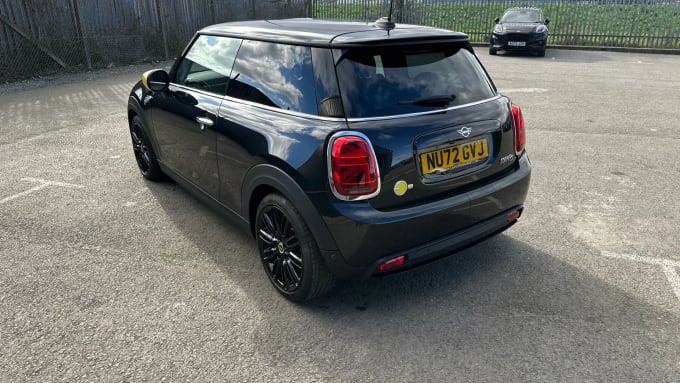 2022 Mini Hatch