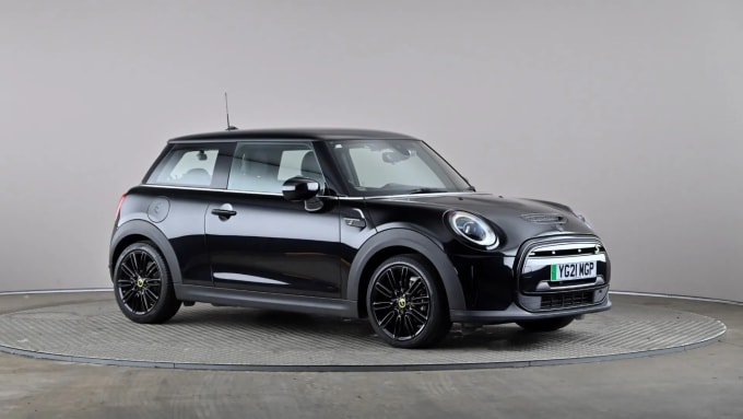 2021 Mini Hatch
