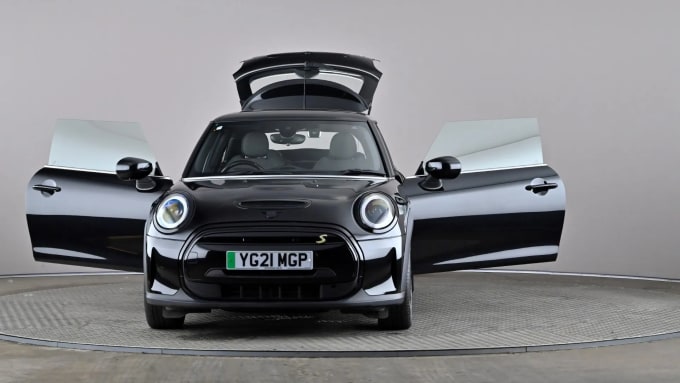 2021 Mini Hatch