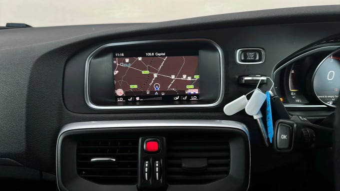 2017 Volvo V40