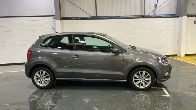 2015 Volkswagen Polo