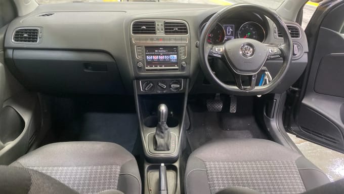 2015 Volkswagen Polo