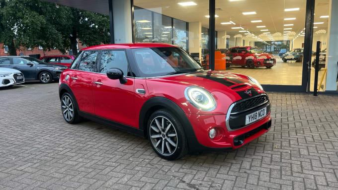 2018 Mini Hatch