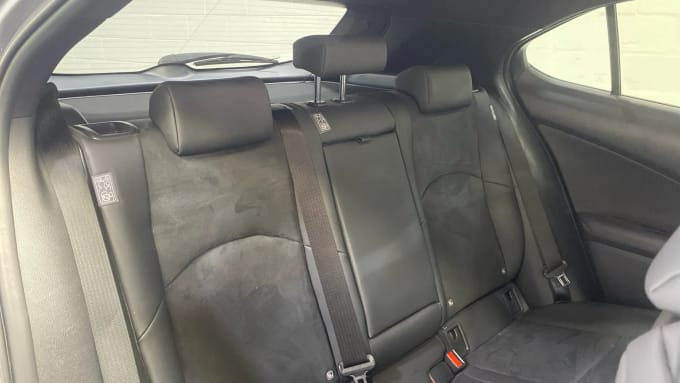 2021 Lexus Ux