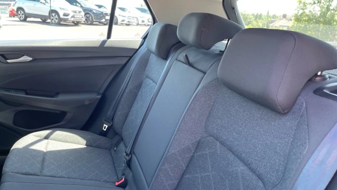 2022 Volkswagen Golf