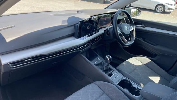 2022 Volkswagen Golf