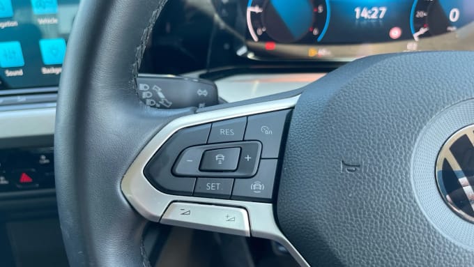 2022 Volkswagen Golf