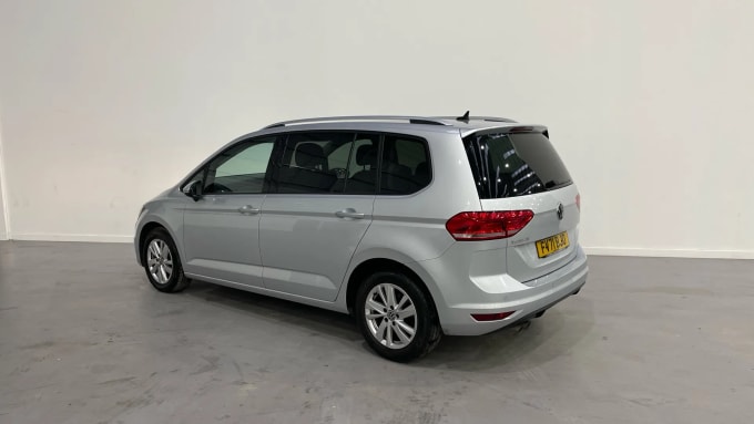 2021 Volkswagen Touran