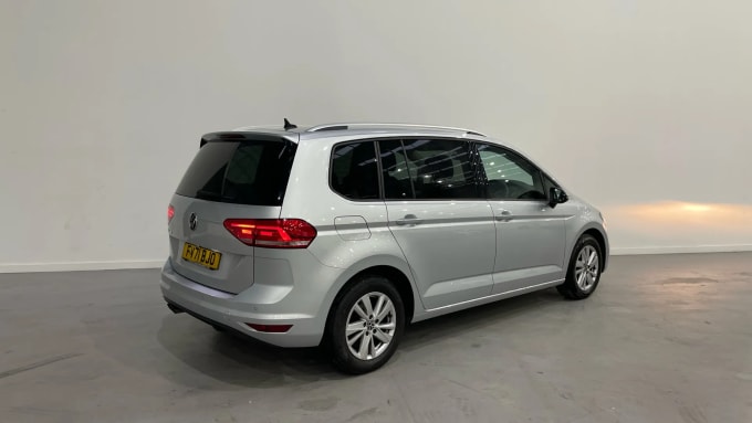 2021 Volkswagen Touran