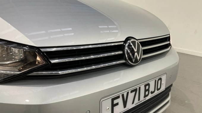 2021 Volkswagen Touran