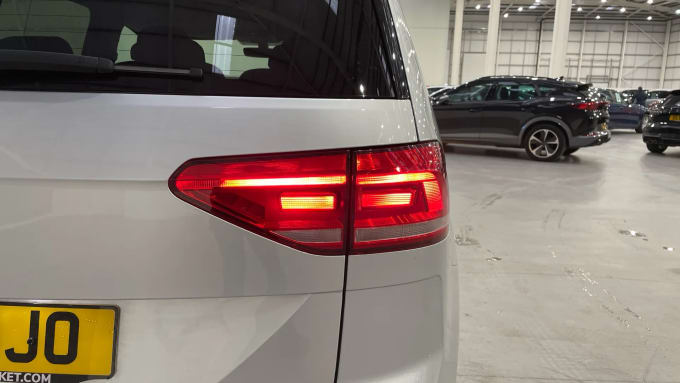 2021 Volkswagen Touran