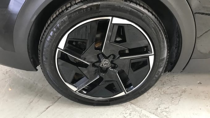 2023 Peugeot 408