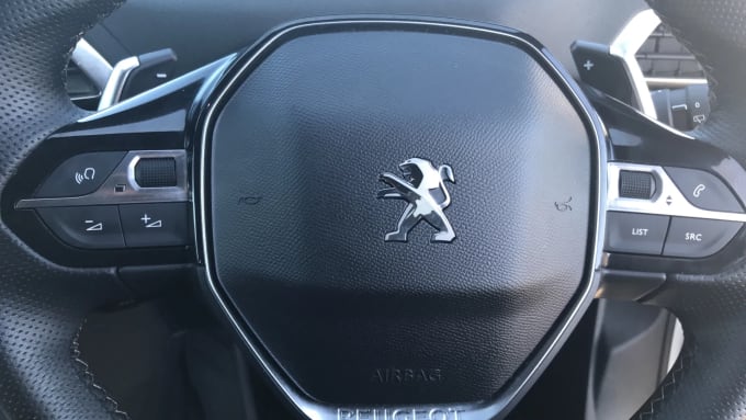 2022 Peugeot 3008