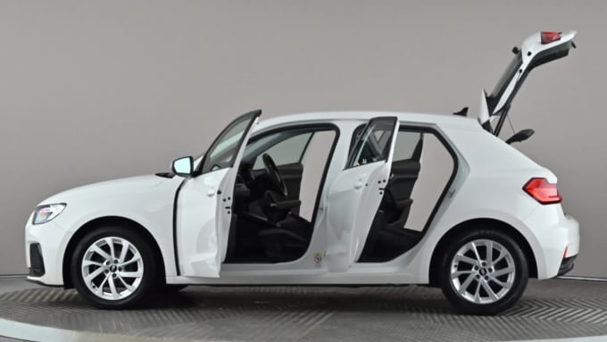 2021 Audi A1