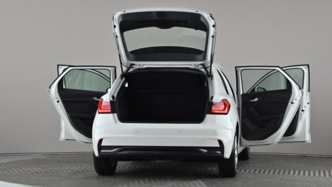 2021 Audi A1