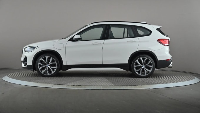 2021 BMW X1
