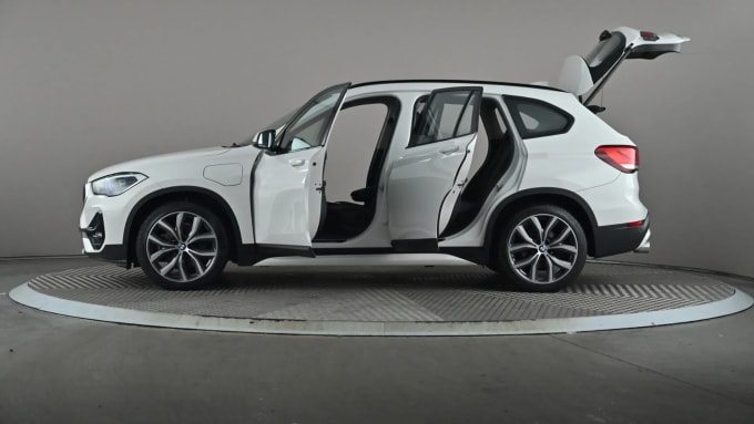 2021 BMW X1