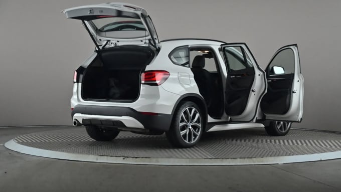 2021 BMW X1