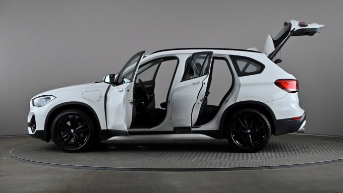 2021 BMW X1