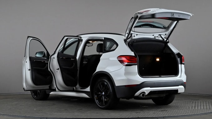 2021 BMW X1