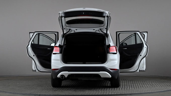 2021 BMW X1