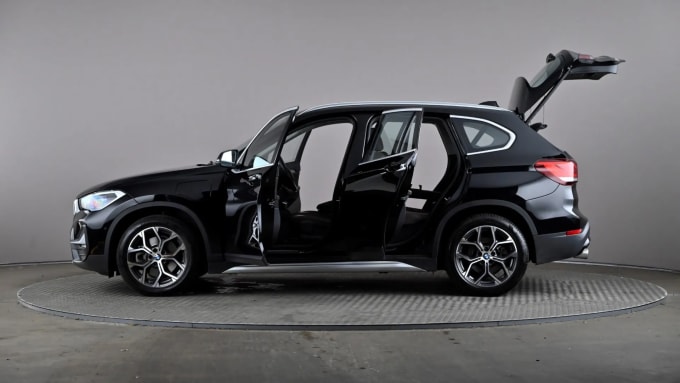 2021 BMW X1