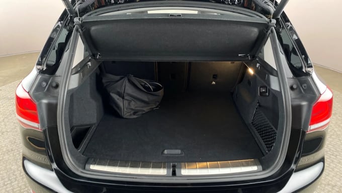 2021 BMW X1