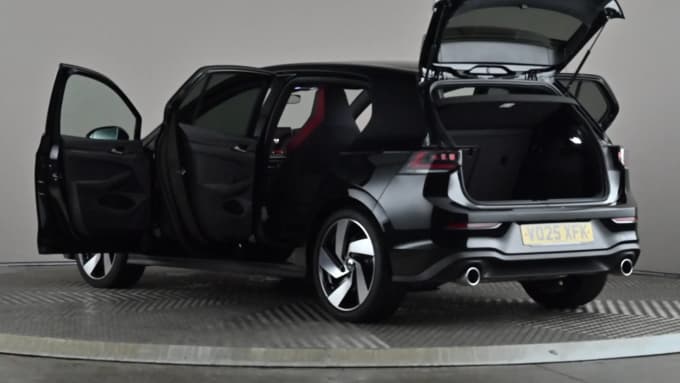 2025 Volkswagen Golf