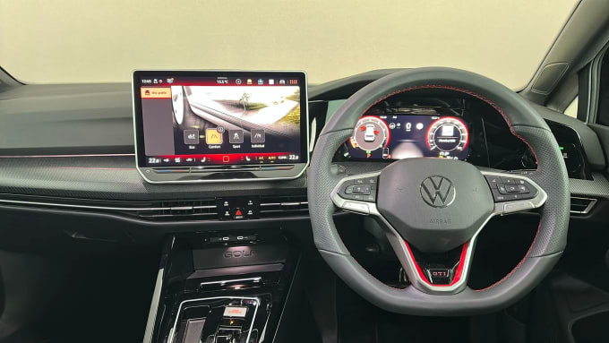 2025 Volkswagen Golf