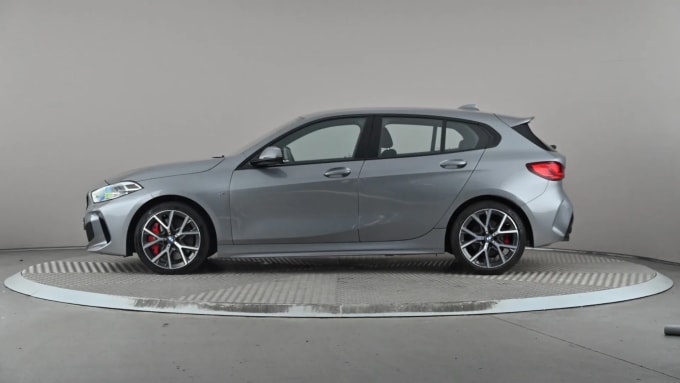 2022 BMW 1 Series