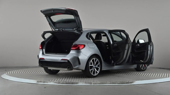 2022 BMW 1 Series