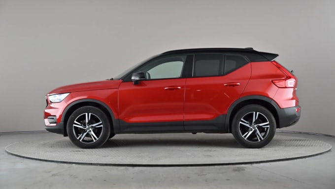 2021 Volvo Xc40