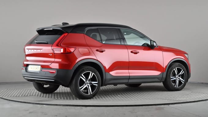 2021 Volvo Xc40