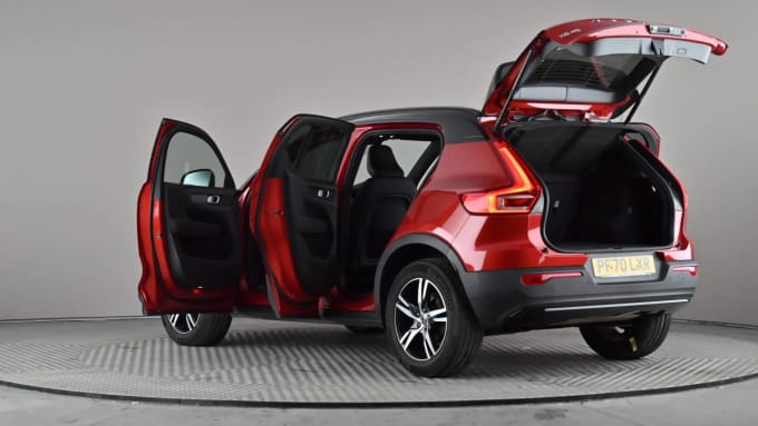 2021 Volvo Xc40