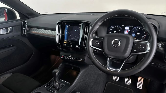 2021 Volvo Xc40